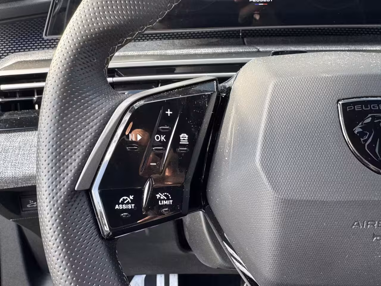 Peugeot 3008 1.2 Hybrid 145 GT | Camera | stoel/stuurverwarming | Adaptieve Cruise Control | Elektrisch