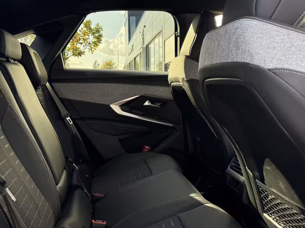Peugeot 3008 1.2 Hybrid 145 GT | Camera | stoel/stuurverwarming | Adaptieve Cruise Control | Elektrisch