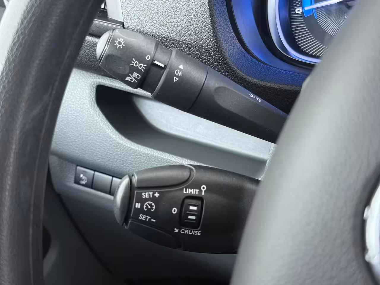 Opel Vivaro-e Combi L2H1 75 kWh | 9 persoons | Cruise control