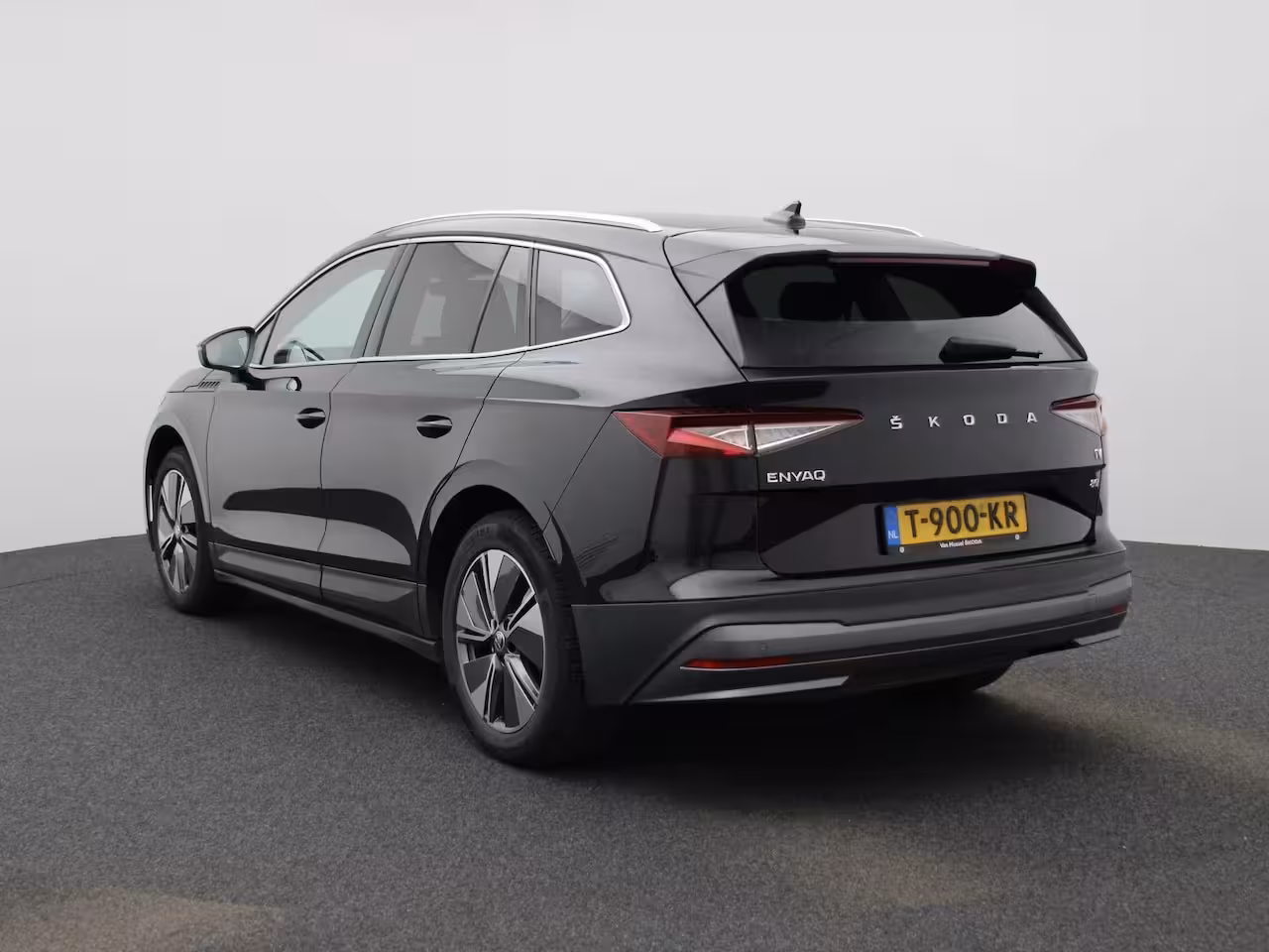 Skoda Enyaq iV 80 Business Edition | SOH 97, 66 % | NAVIGATIE | STOEL-STUURWIELVERWARMING | CAMERA |