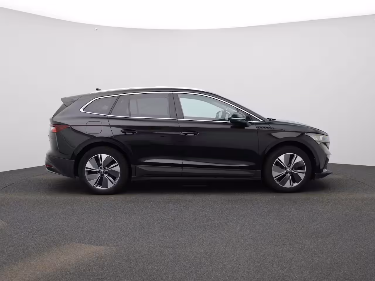 Skoda Enyaq iV 80 Business Edition | SOH 97, 66 % | NAVIGATIE | STOEL-STUURWIELVERWARMING | CAMERA |
