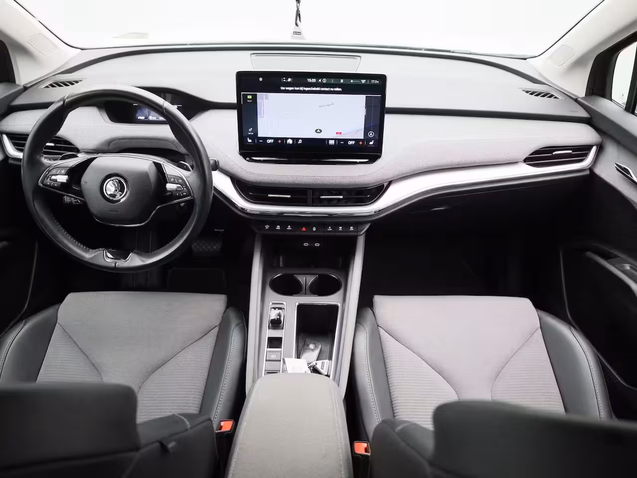 Skoda Enyaq iV 80 Business Edition | SOH 97, 66 % | NAVIGATIE | STOEL-STUURWIELVERWARMING | CAMERA |