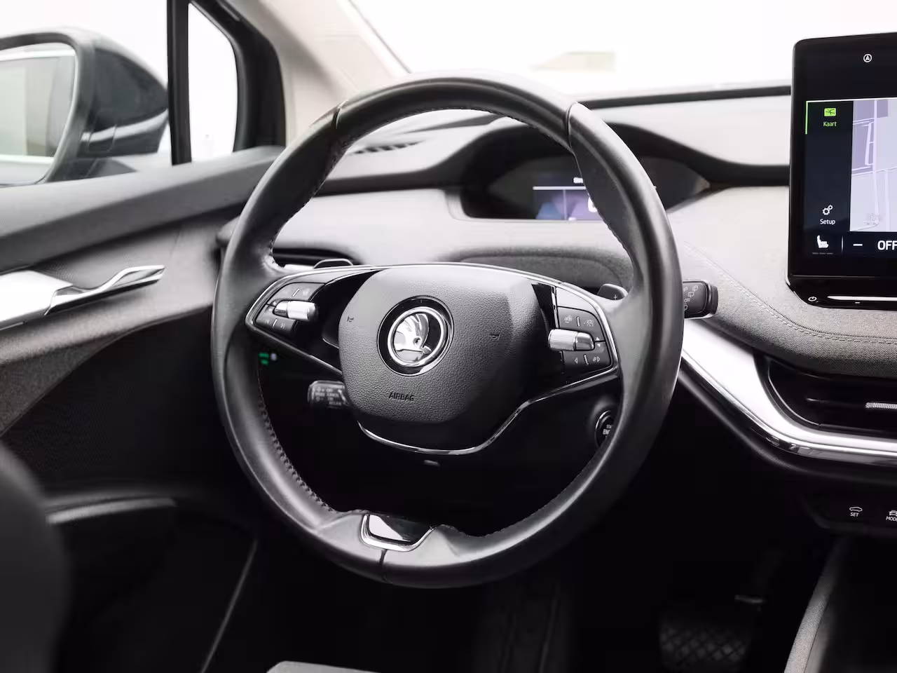 Skoda Enyaq iV 80 Business Edition | SOH 97, 66 % | NAVIGATIE | STOEL-STUURWIELVERWARMING | CAMERA |
