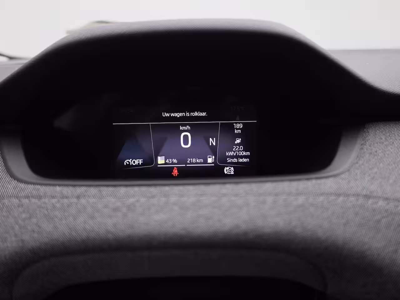 Skoda Enyaq iV 80 Business Edition | SOH 97, 66 % | NAVIGATIE | STOEL-STUURWIELVERWARMING | CAMERA |