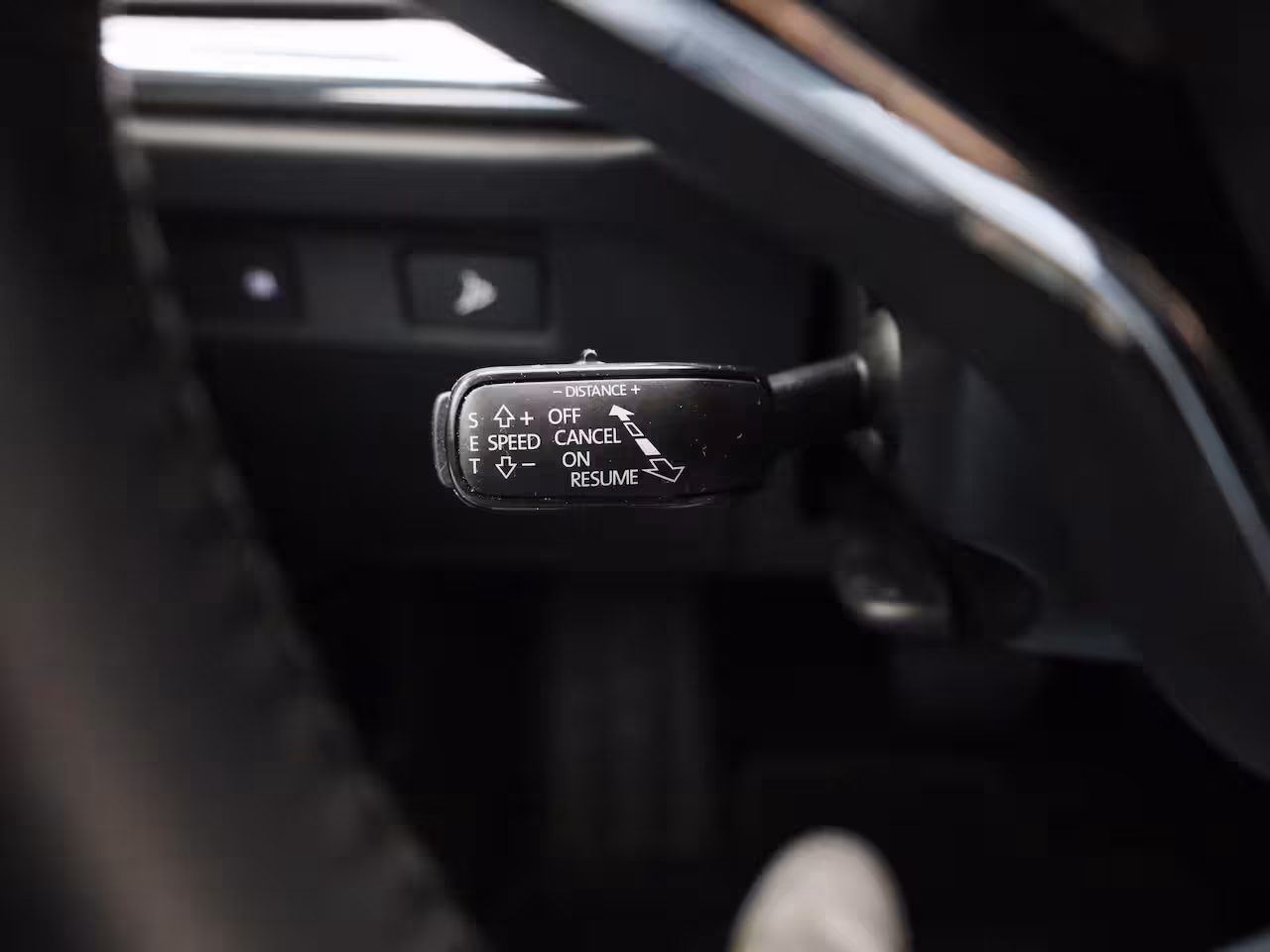 Skoda Enyaq iV 80 Business Edition | SOH 97, 66 % | NAVIGATIE | STOEL-STUURWIELVERWARMING | CAMERA |