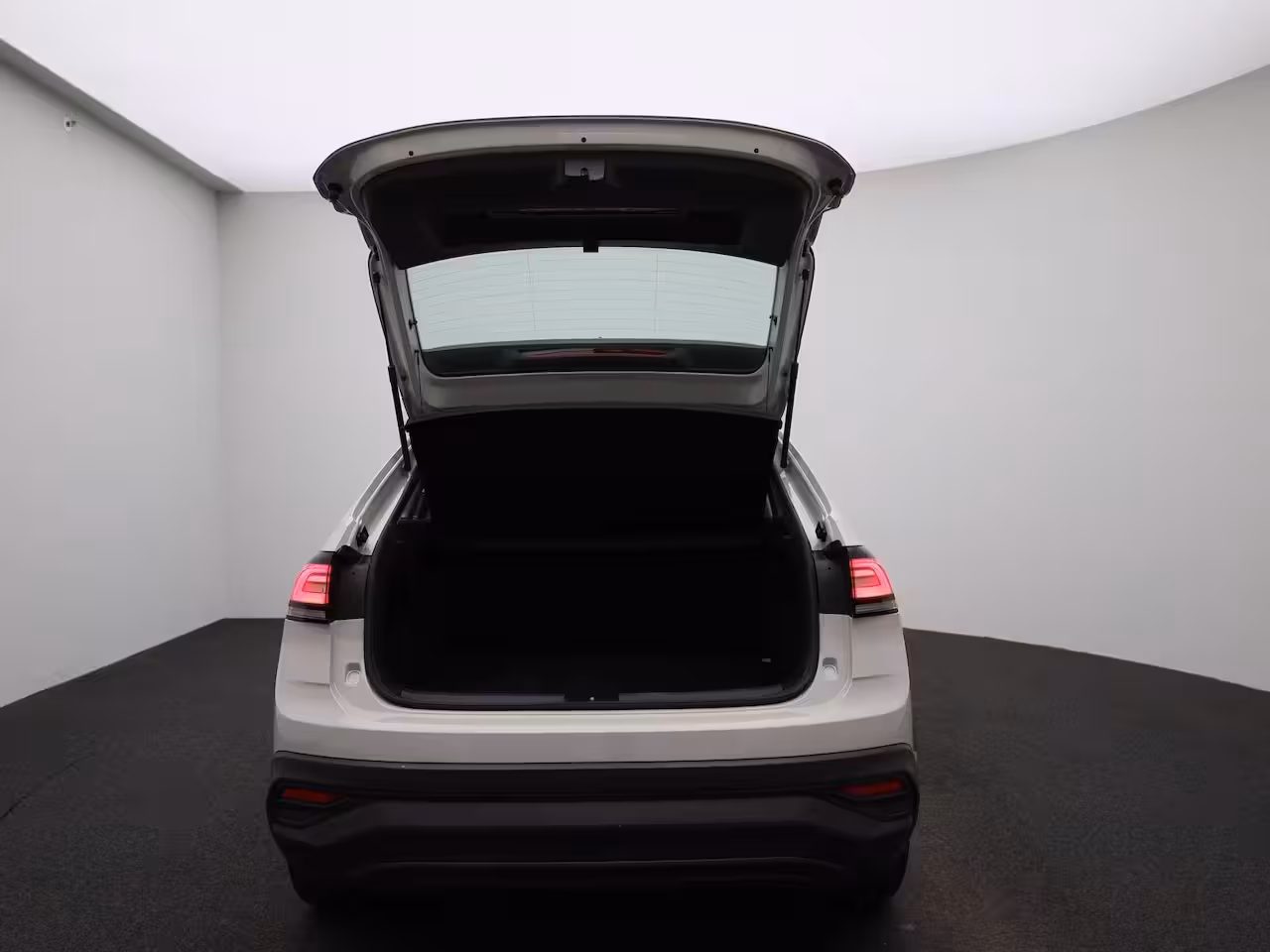 Volkswagen Taigo 1.0 TSI Life | APPLE CARPLAY-ANDRIOD AUTO | AIRCO | CRUISE CONTROL