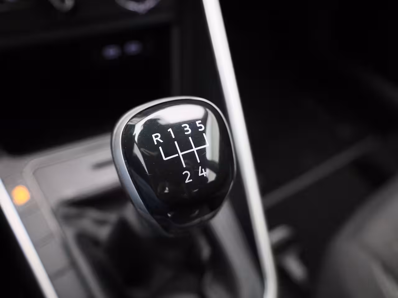 Volkswagen Taigo 1.0 TSI Life | APPLE CARPLAY-ANDRIOD AUTO | AIRCO | CRUISE CONTROL