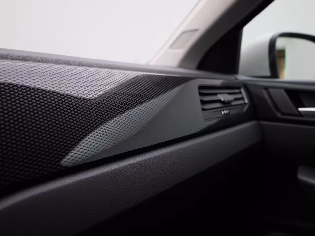 Volkswagen Taigo 1.0 TSI Life | APPLE CARPLAY-ANDRIOD AUTO | AIRCO | CRUISE CONTROL