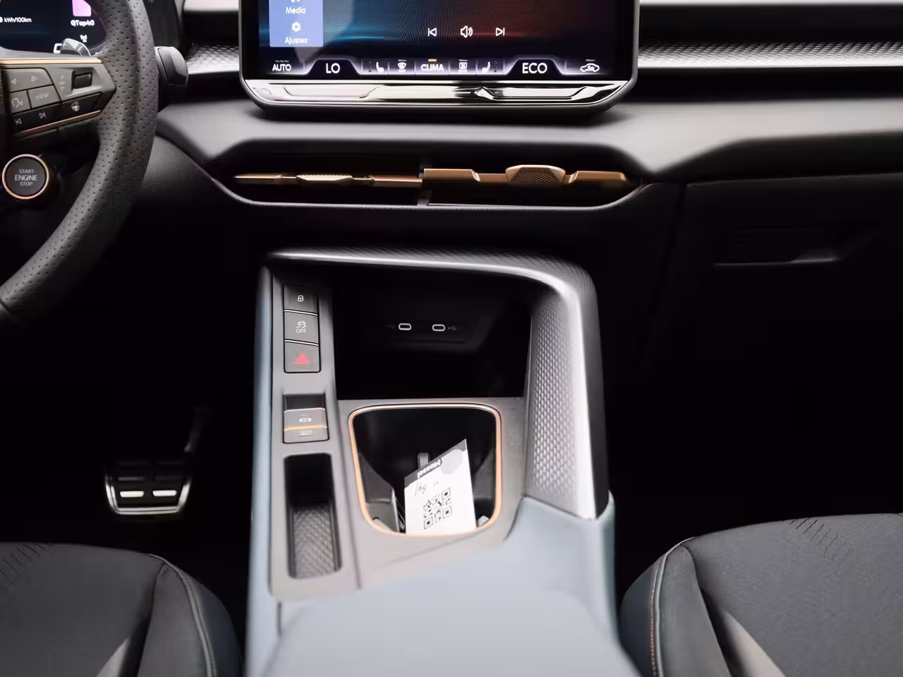 Cupra Terramar 1.5 TSI e-Hybrid Essential 204 PK | PANO SCHUIF-/KANTELDAK | ELEKTR. ACHTERKLEP | STOEL-/S