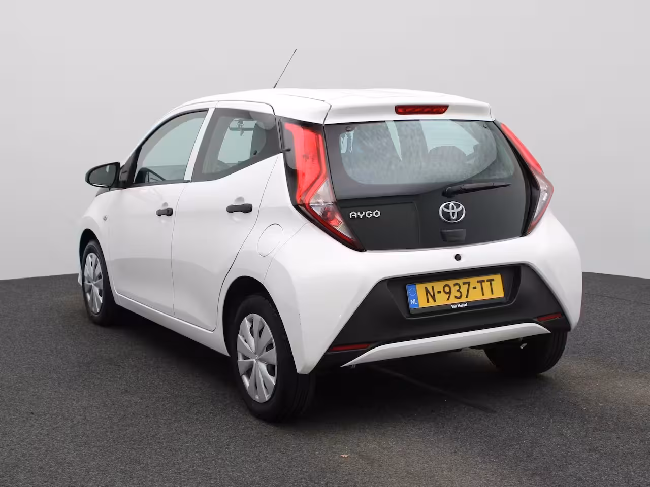 Toyota Aygo 1.0 VVT-i x-fun | Airco | Cruise Control |