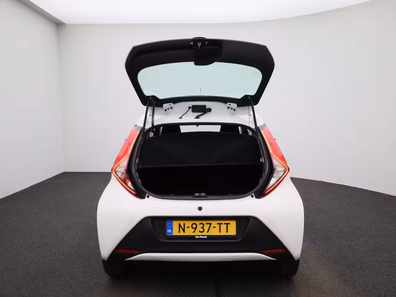 Toyota Aygo 1.0 VVT-i x-fun | Airco | Cruise Control |