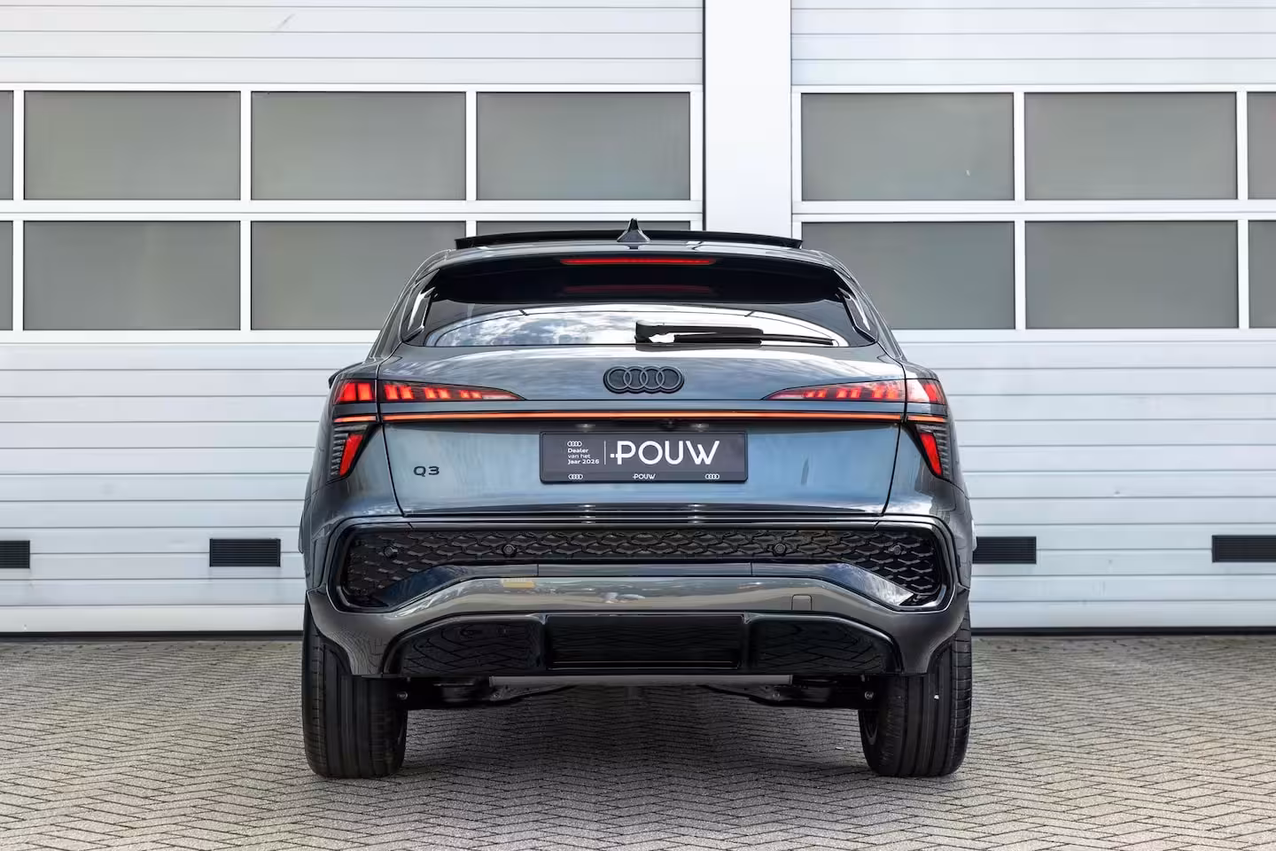 Audi Q3 Sportback 1.5 e-hybrid 272pk S edition | LMV 19'' | Panoramadak