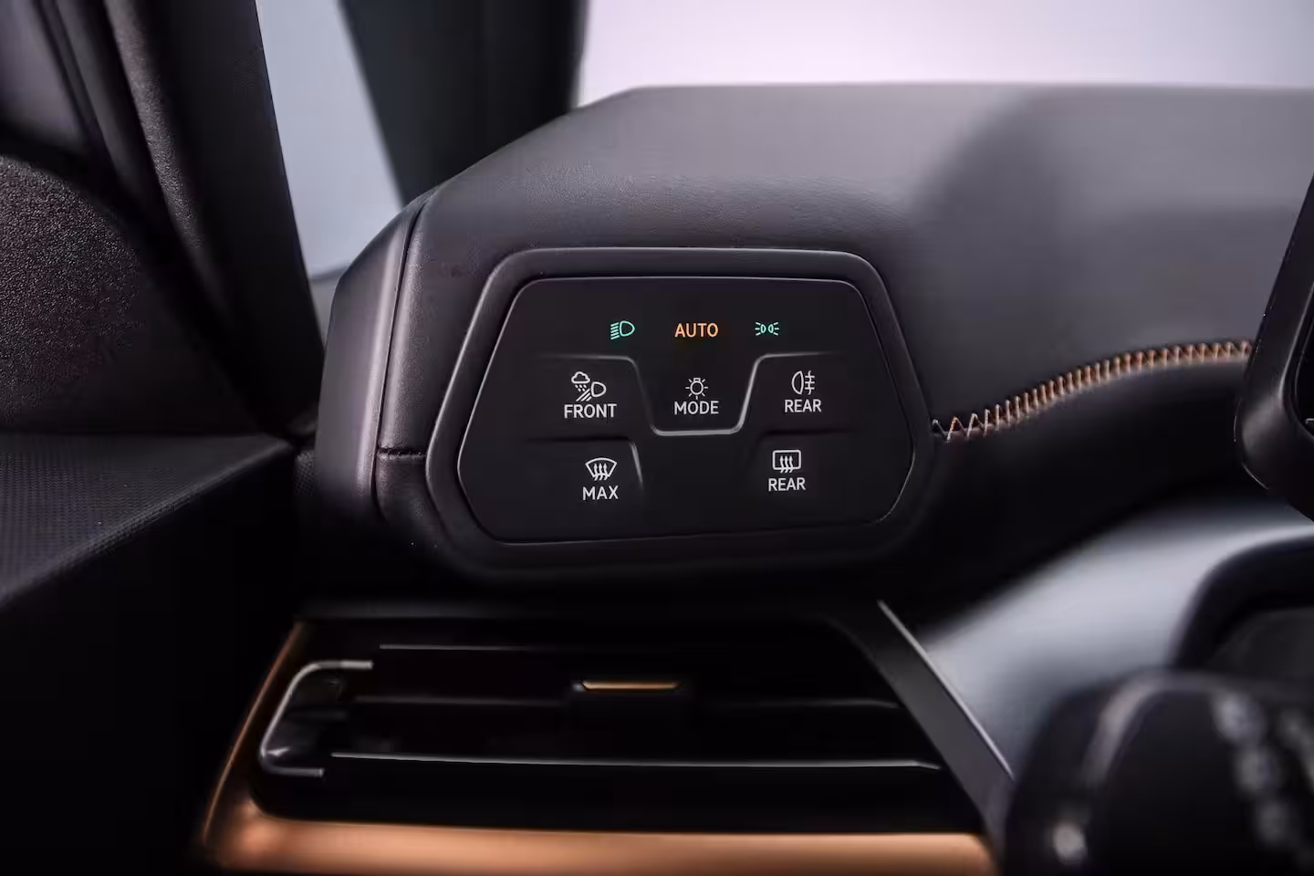 Cupra Born Business Plus 62 kWh 204pk Automaat Adaptive cruise control, Achteruitrijcamera, Navigatie
