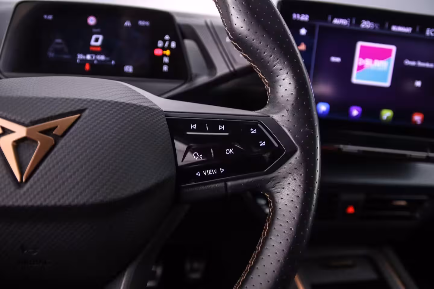 Cupra Born Business Plus 62 kWh 204pk Automaat Adaptive cruise control, Achteruitrijcamera, Navigatie