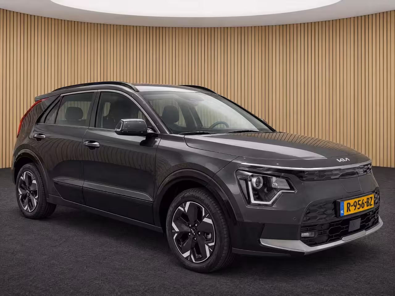 Kia Niro EV DynamicLine 64.8 kWh 100% SOH | Navigatie | Climate control | ACC | Achteruitrijcamera |