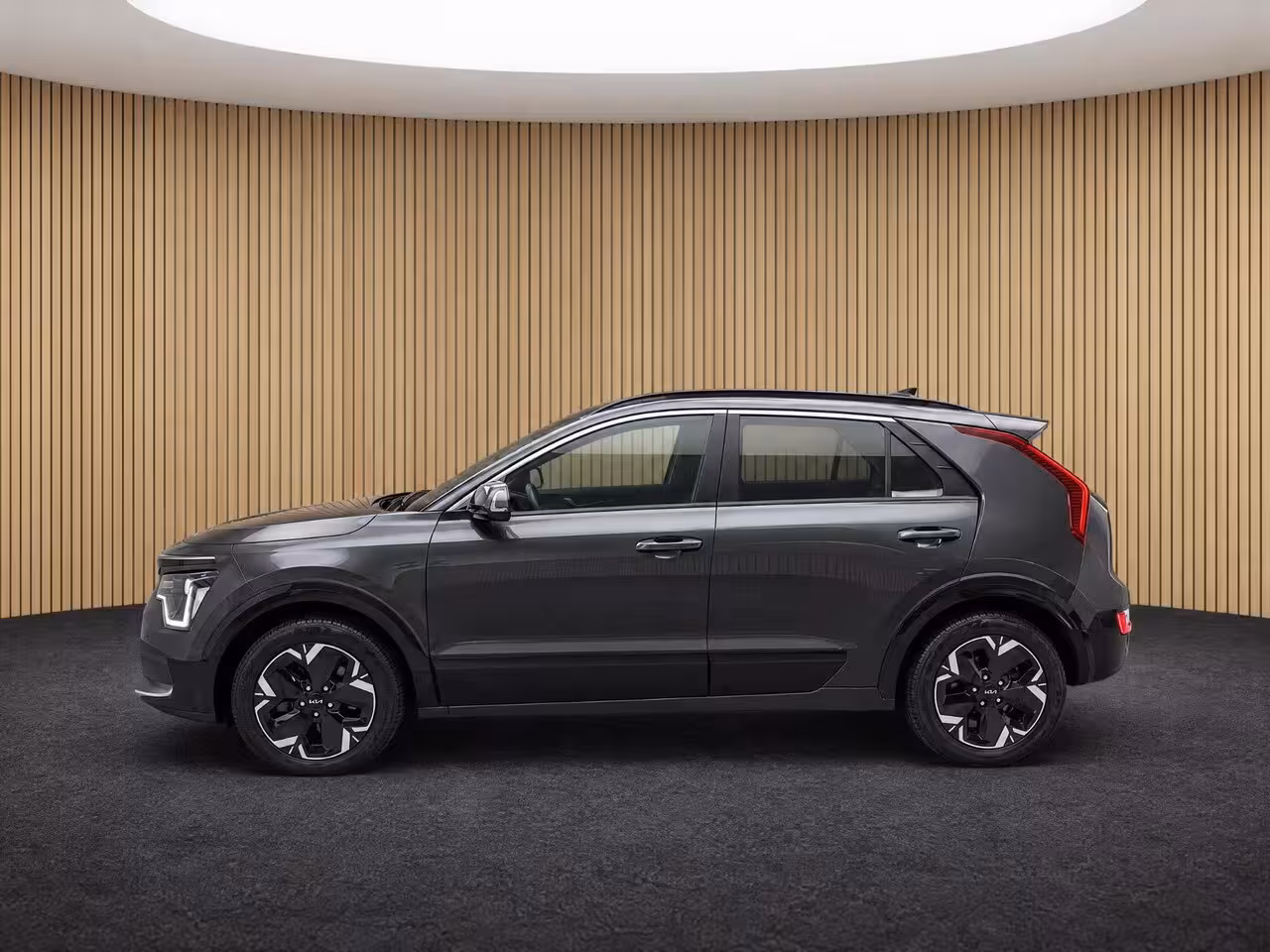 Kia Niro EV DynamicLine 64.8 kWh 100% SOH | Navigatie | Climate control | ACC | Achteruitrijcamera |
