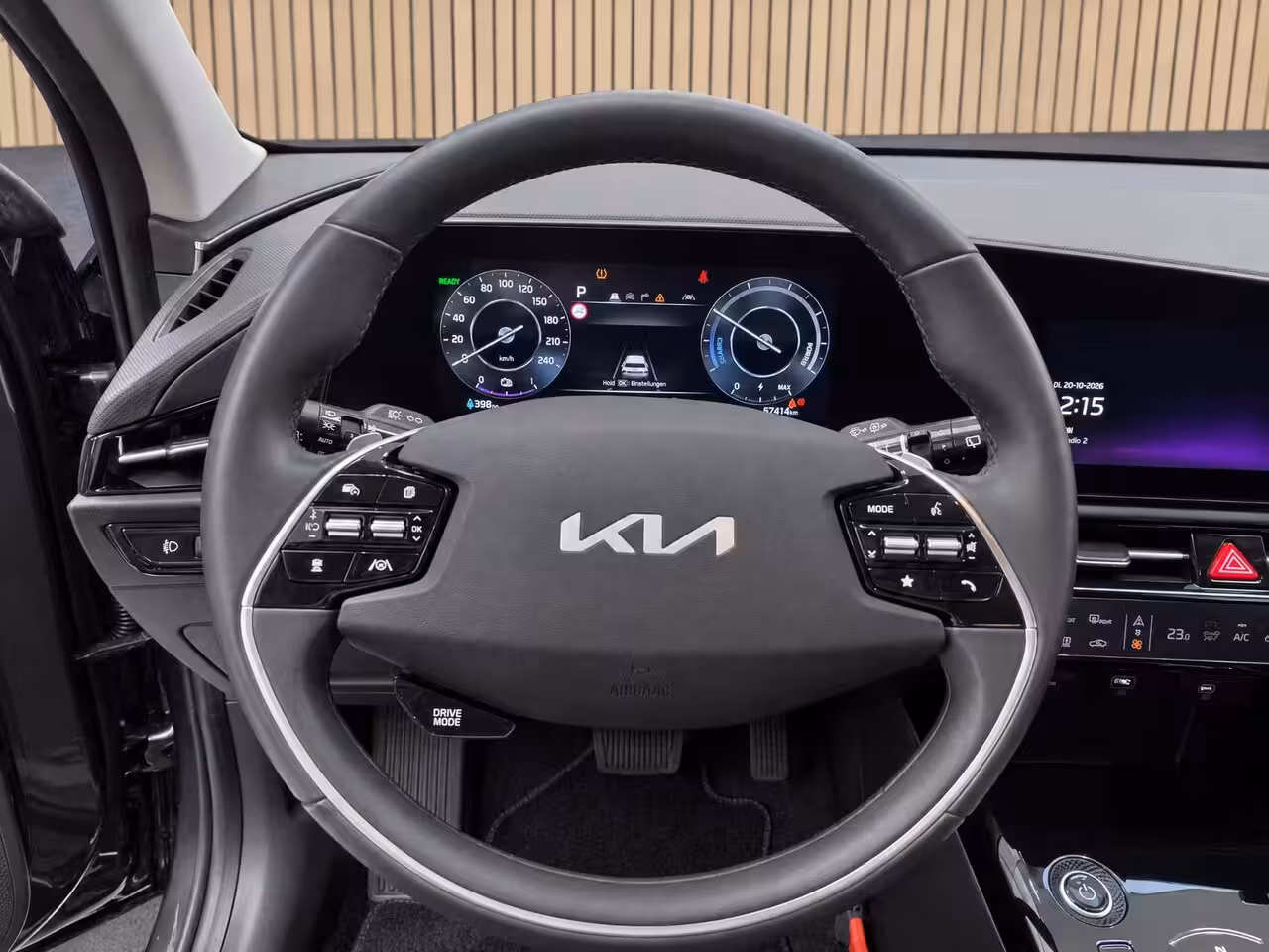 Kia Niro EV DynamicLine 64.8 kWh 100% SOH | Navigatie | Climate control | ACC | Achteruitrijcamera |