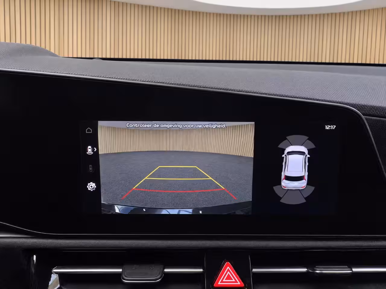 Kia Niro EV DynamicLine 64.8 kWh 100% SOH | Navigatie | Climate control | ACC | Achteruitrijcamera |