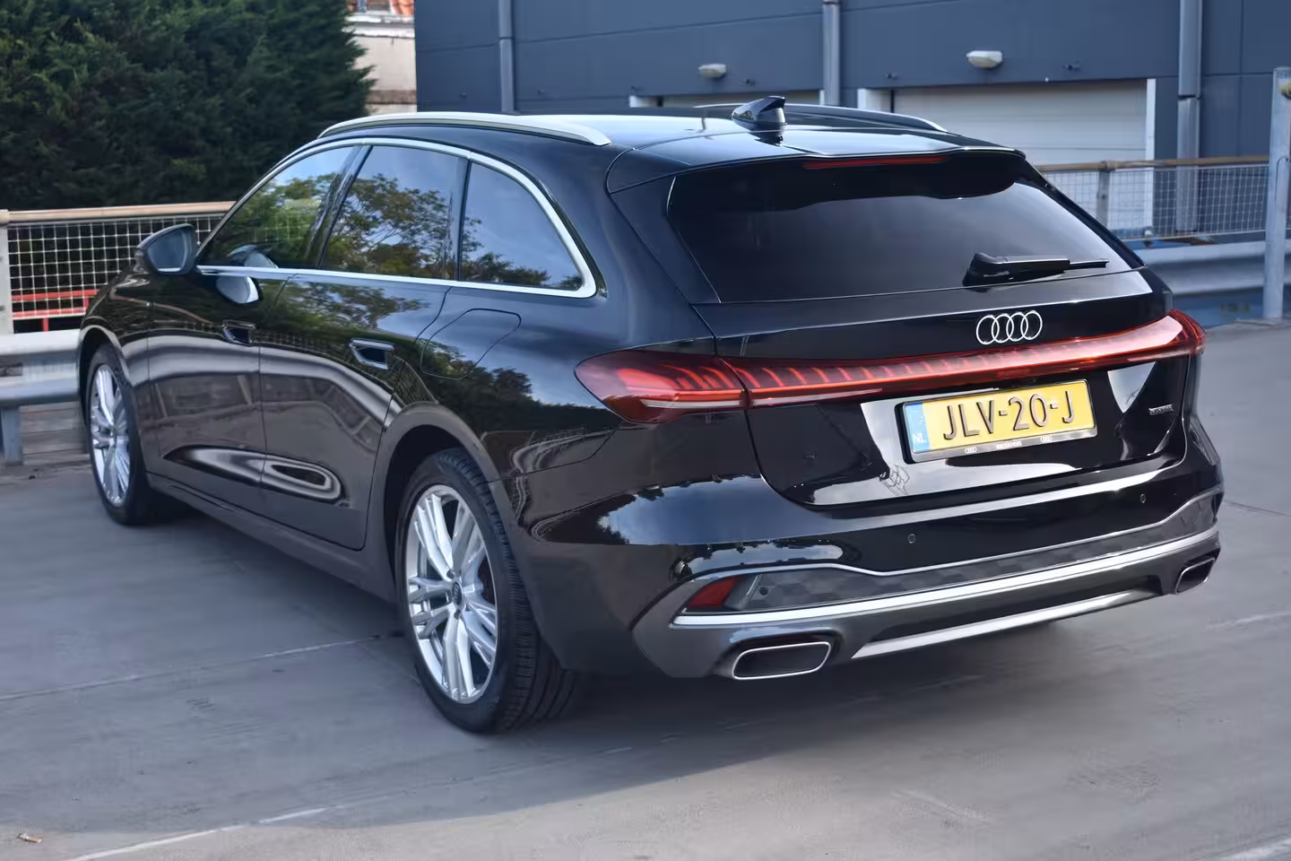 Audi A5 Avant 2.0 e-hybrid quattro Advanced edition | ACC | Voorstoelen verwarmd | 19 inch velgen | Acht
