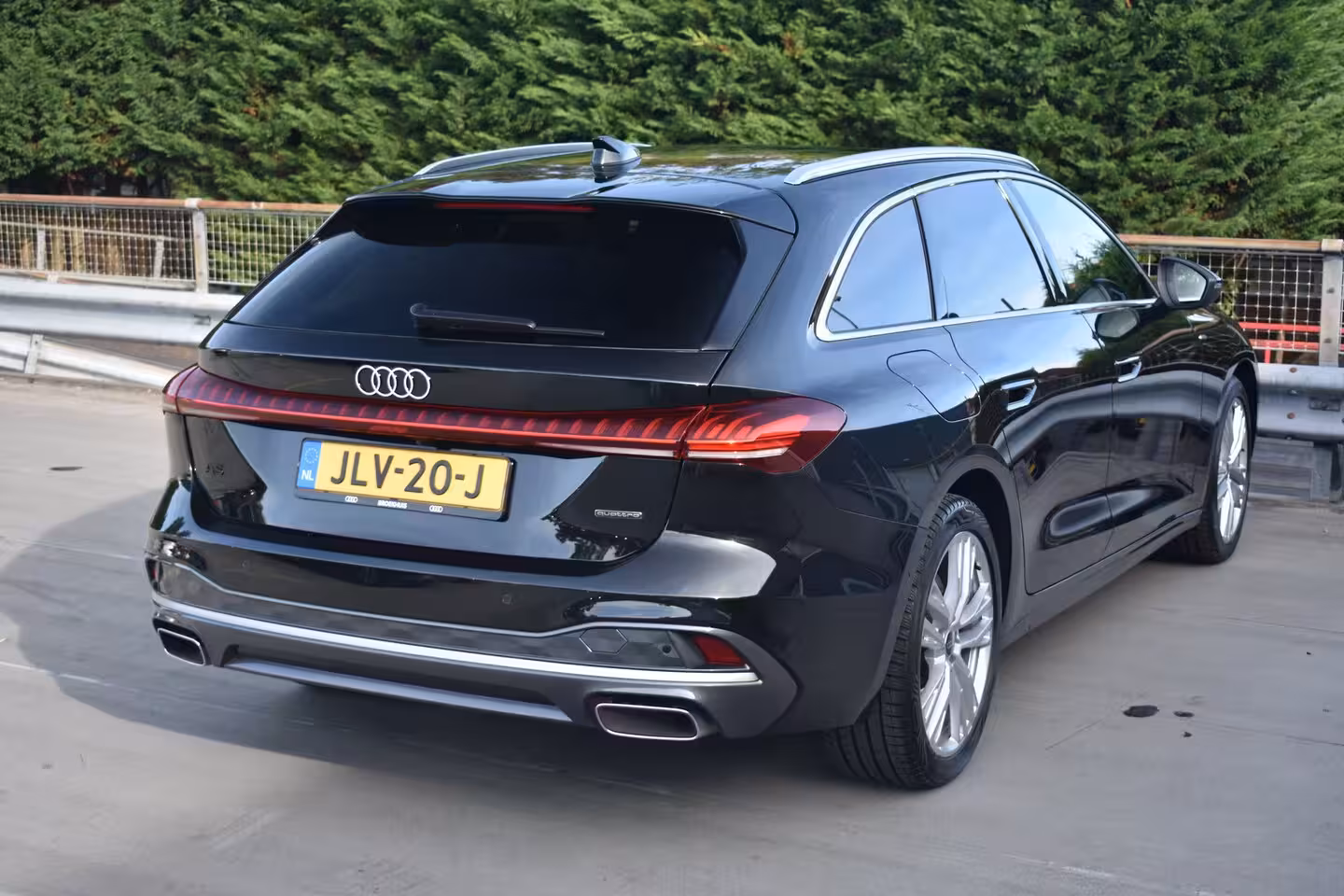 Audi A5 Avant 2.0 e-hybrid quattro Advanced edition | ACC | Voorstoelen verwarmd | 19 inch velgen | Acht