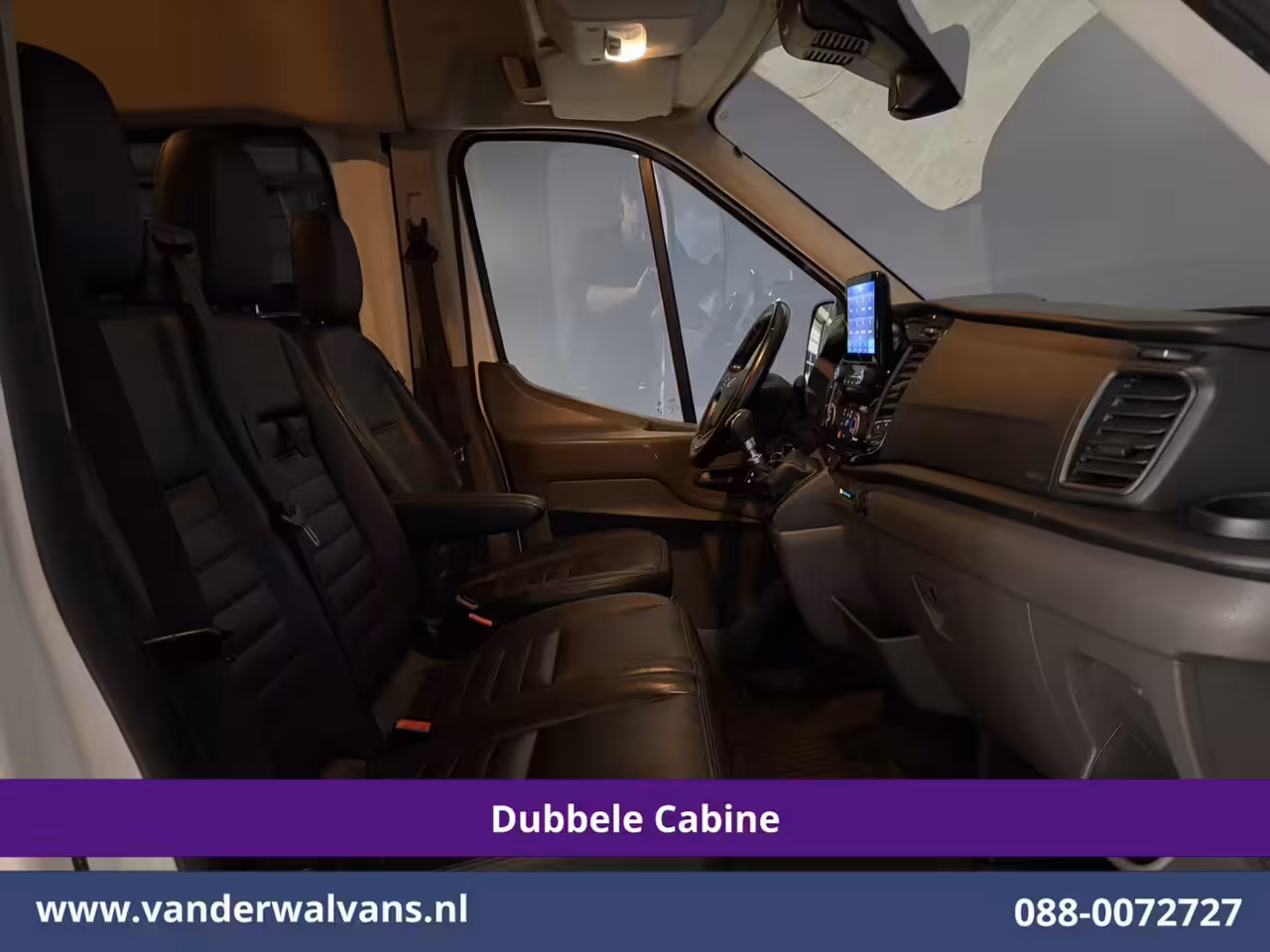Ford Transit 2.0 TDCI 131pk L3H3 Dubbele Cabine Euro6 Inrichting Airco | 6-Zits | Camera | Apple Carpla