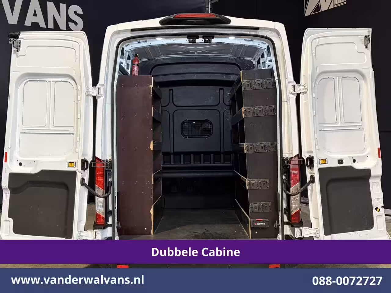 Ford Transit 2.0 TDCI 131pk L3H3 Dubbele Cabine Euro6 Inrichting Airco | 6-Zits | Camera | Apple Carpla
