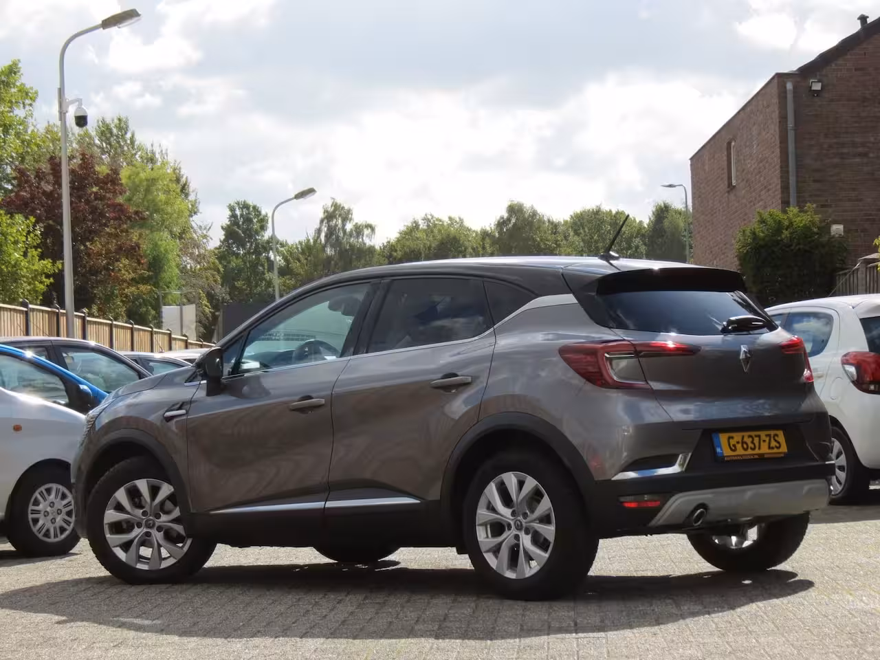 Renault Captur 1.3 TCe 130 Intens Two-Tone AUTOMAAT | 1e EIGENAAR | CAMERA | CARPLAY | KEYLESS ENTRY | LE