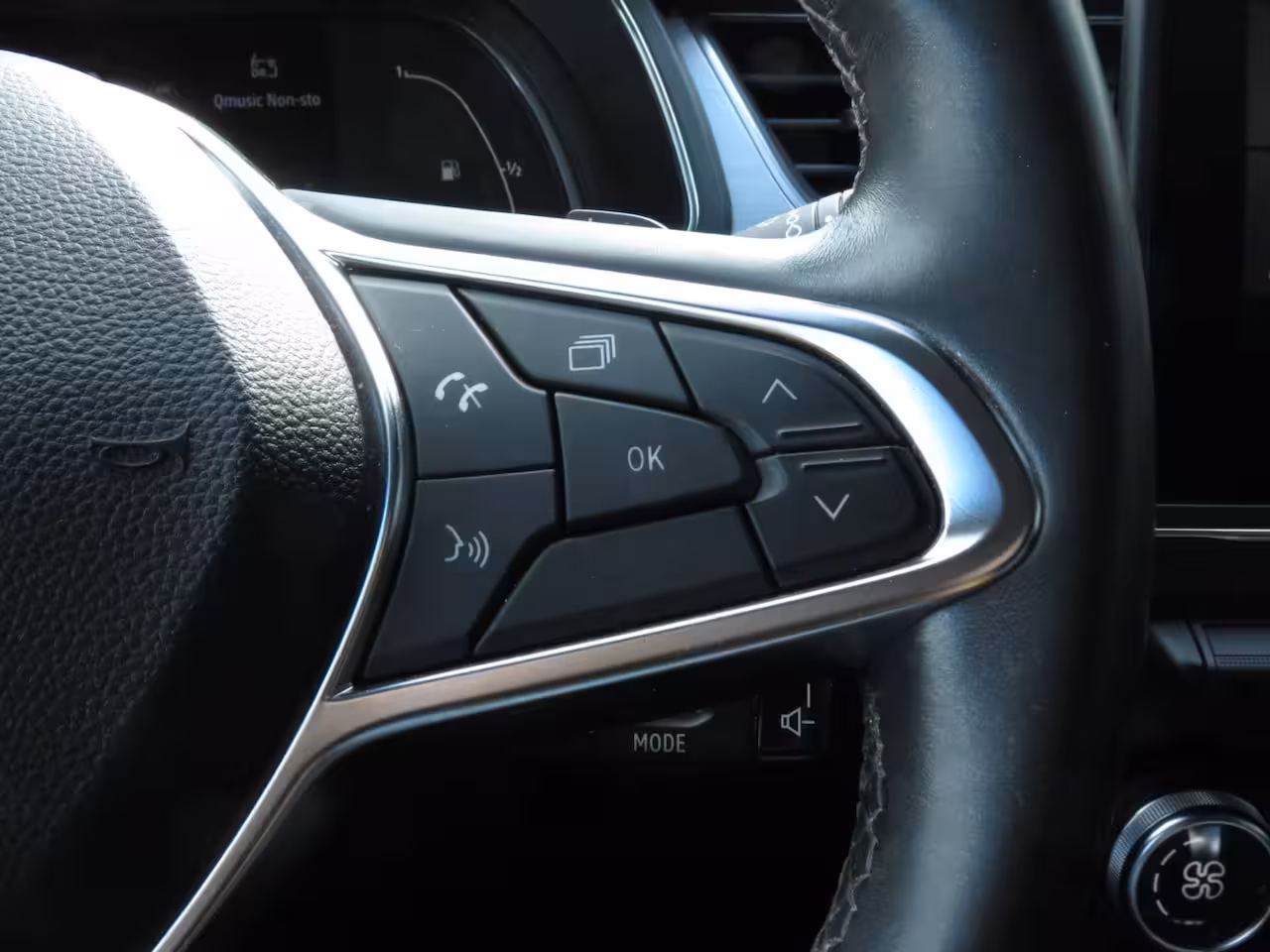 Renault Captur 1.3 TCe 130 Intens Two-Tone AUTOMAAT | 1e EIGENAAR | CAMERA | CARPLAY | KEYLESS ENTRY | LE
