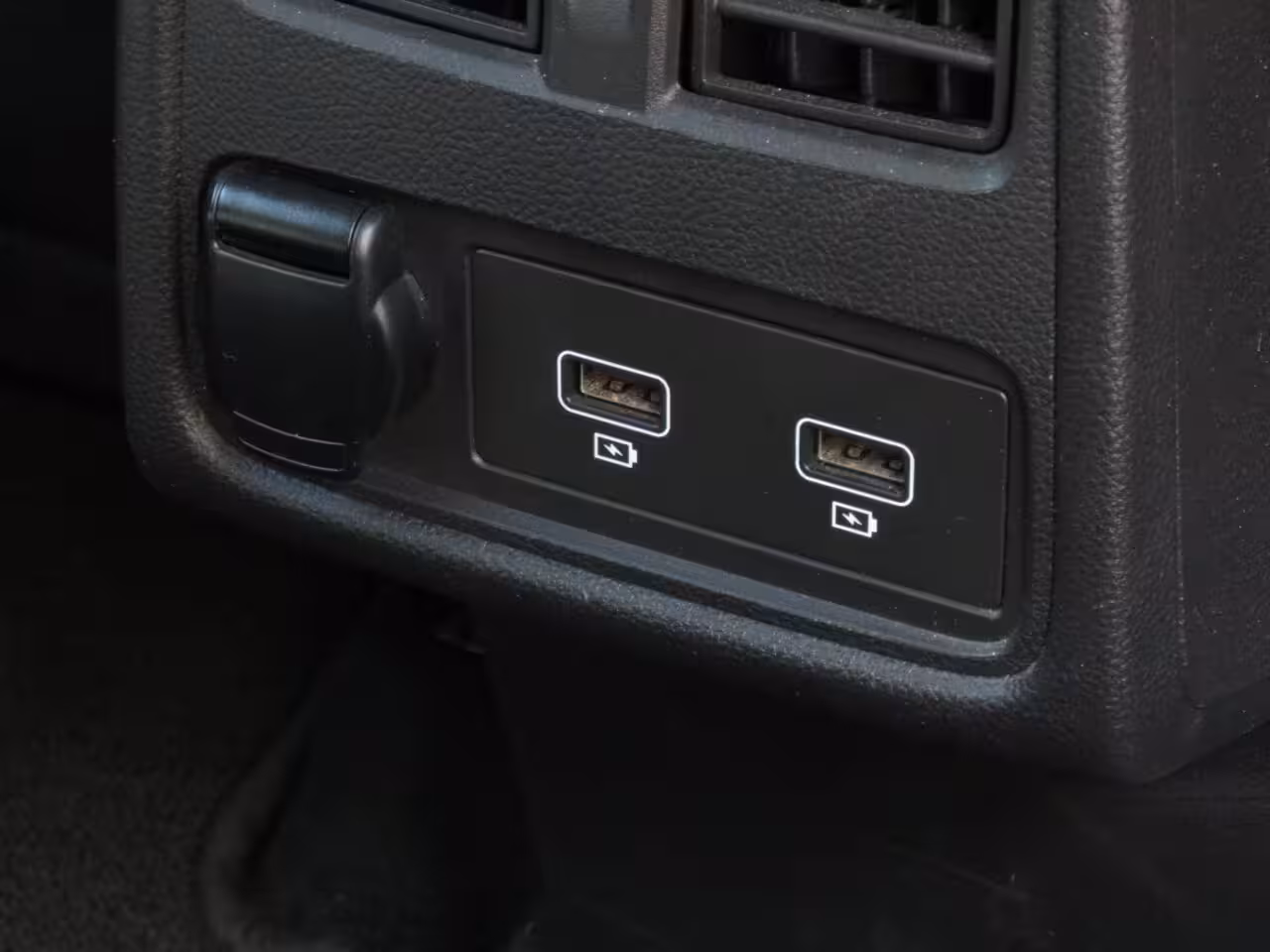 Renault Captur 1.3 TCe 130 Intens Two-Tone AUTOMAAT | 1e EIGENAAR | CAMERA | CARPLAY | KEYLESS ENTRY | LE