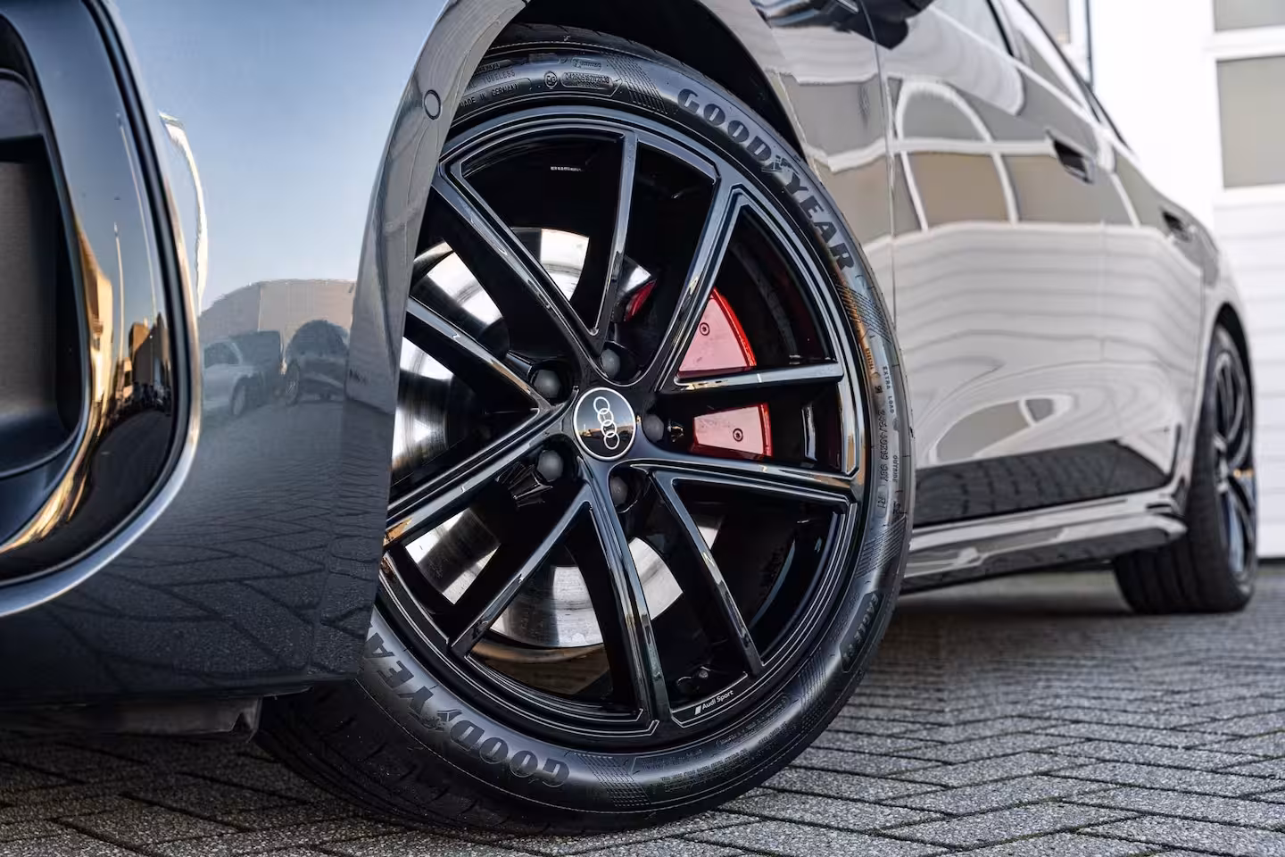 Audi A5 Avant 2.0 e-hybrid 367pk quattro S edition Competition | Trekhaak | B&O Audio | Winterpakket