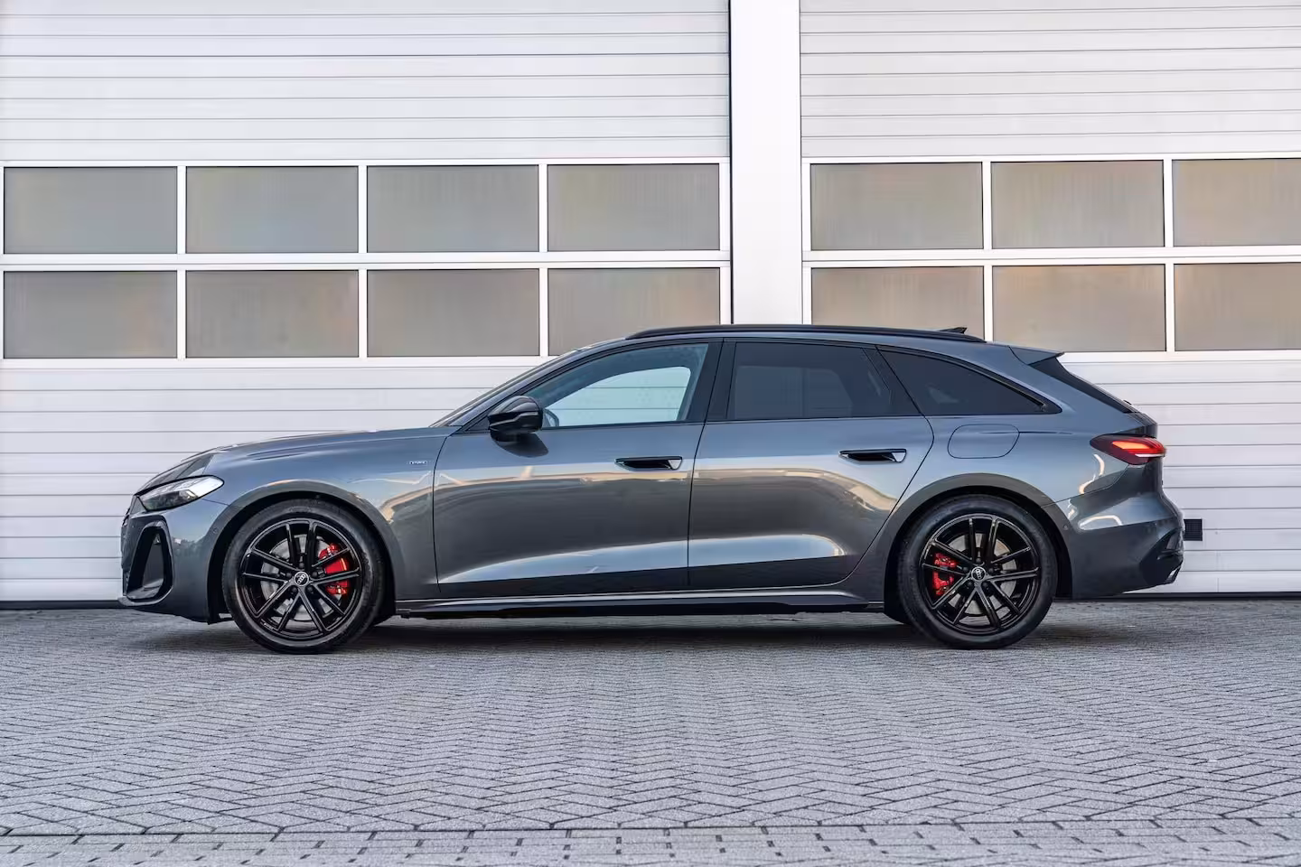 Audi A5 Avant 2.0 e-hybrid 367pk quattro S edition Competition | Trekhaak | B&O Audio | Winterpakket
