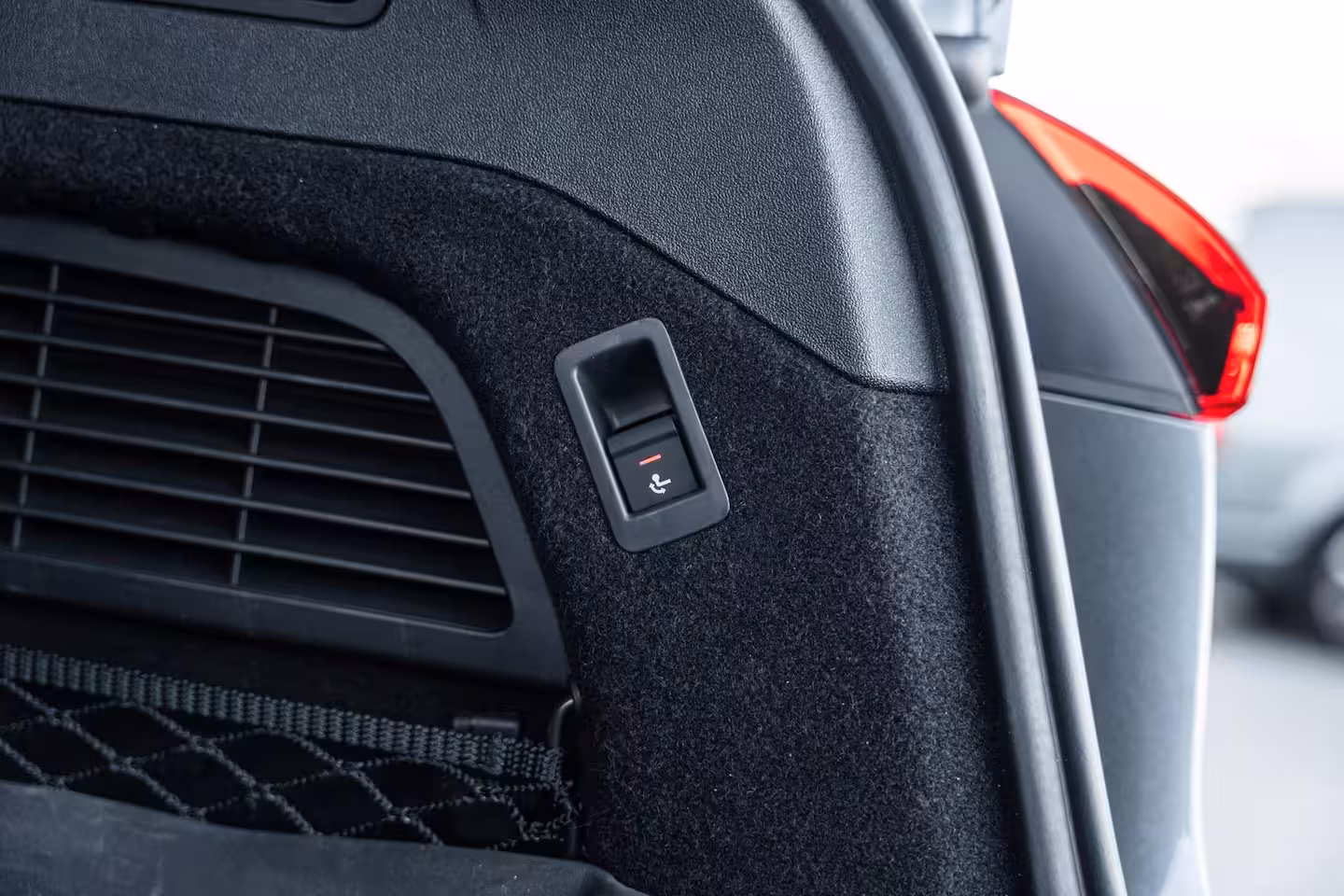 Audi A5 Avant 2.0 e-hybrid 367pk quattro S edition Competition | Trekhaak | B&O Audio | Winterpakket
