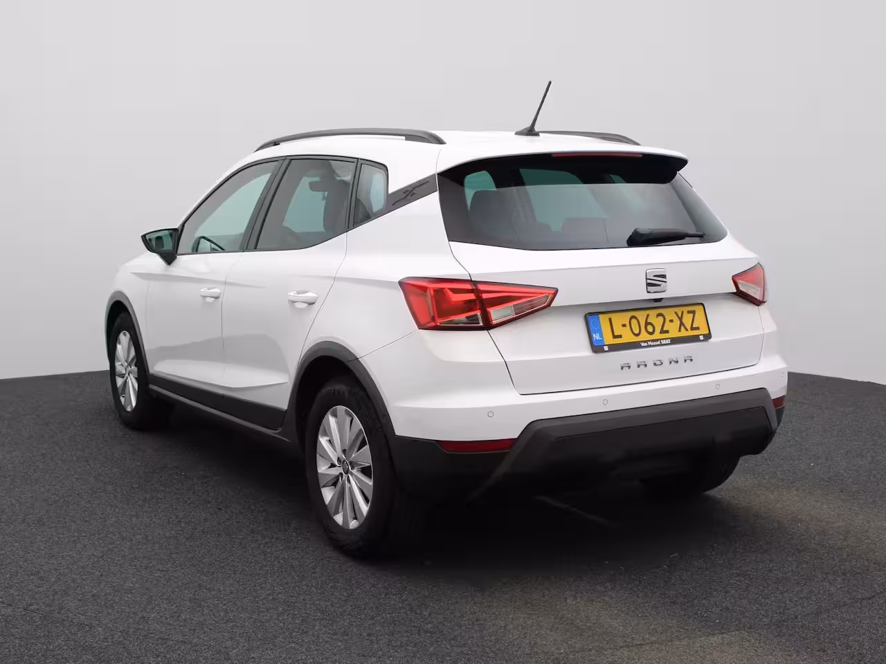 Seat Arona 1.0 TSI Style Busness Intense | NAVIGATIE | ADAPTIVE CRUISE CONTROL | APPLE CARPLAY - ANDR