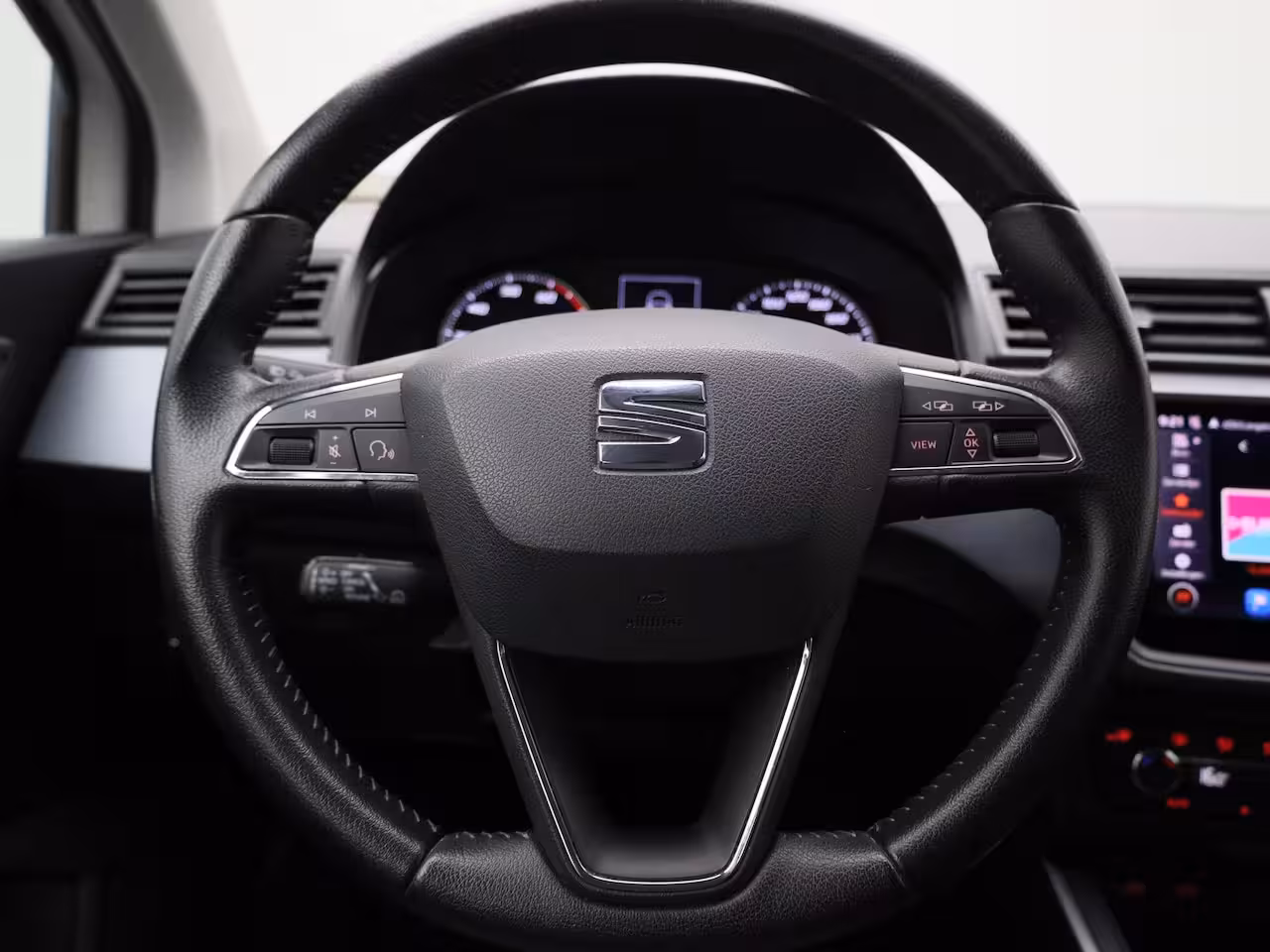 Seat Arona 1.0 TSI Style Busness Intense | NAVIGATIE | ADAPTIVE CRUISE CONTROL | APPLE CARPLAY - ANDR
