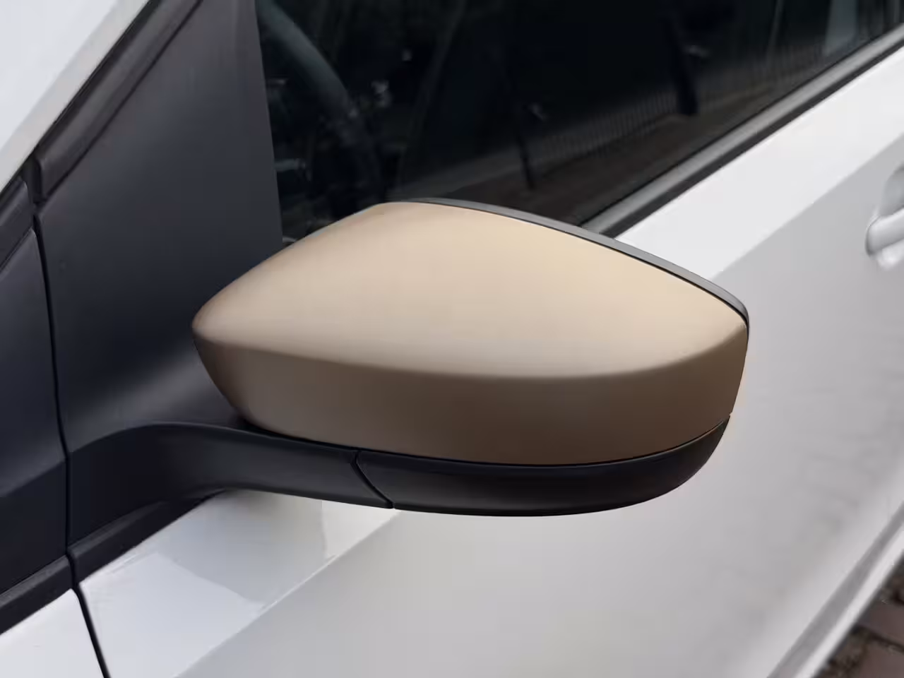 Seat Mii 1.0 by Cosmopolitan Automaat | Cruise Control | Stoelverwarming | Alcantara bekleding |