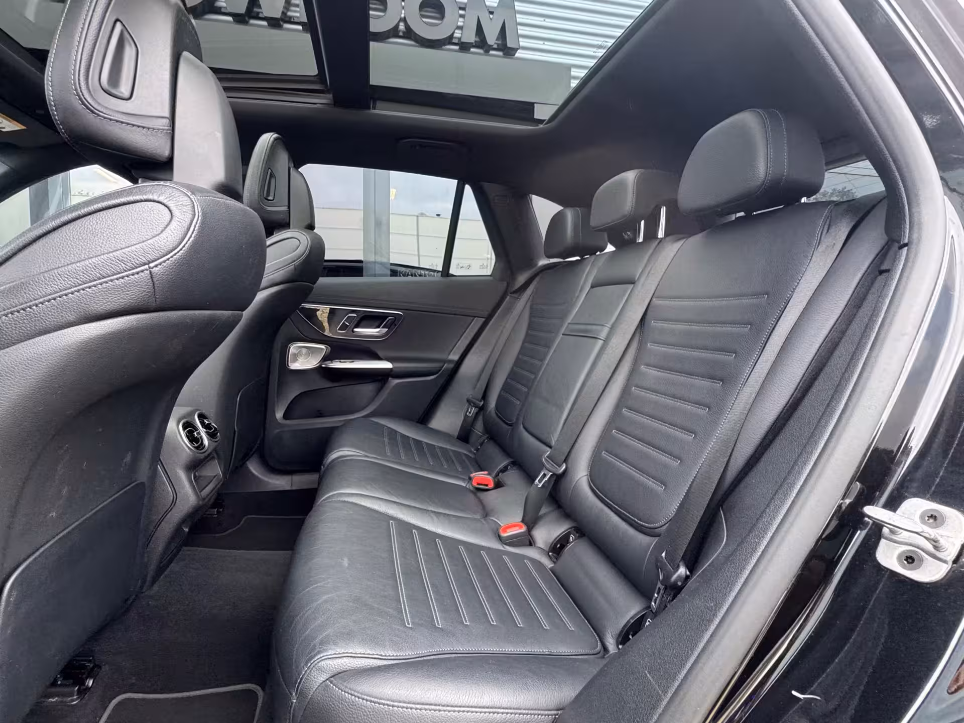 Mercedes-Benz GLC 300e 4MATIC AMG Line PANO