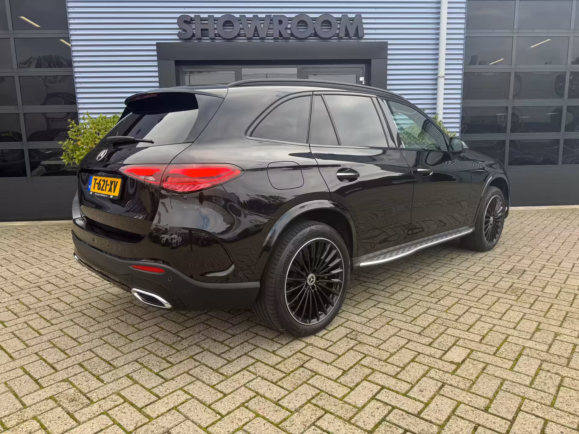 Mercedes-Benz GLC 300e 4MATIC AMG Line PANO