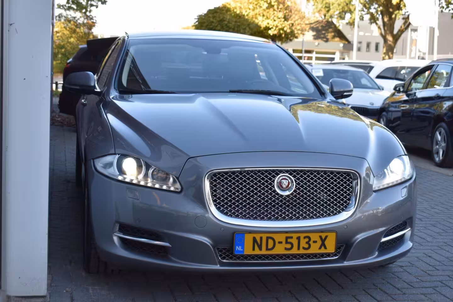 Jaguar XJ 3.0 V6D LEDER PANODAK LMV 121000KM