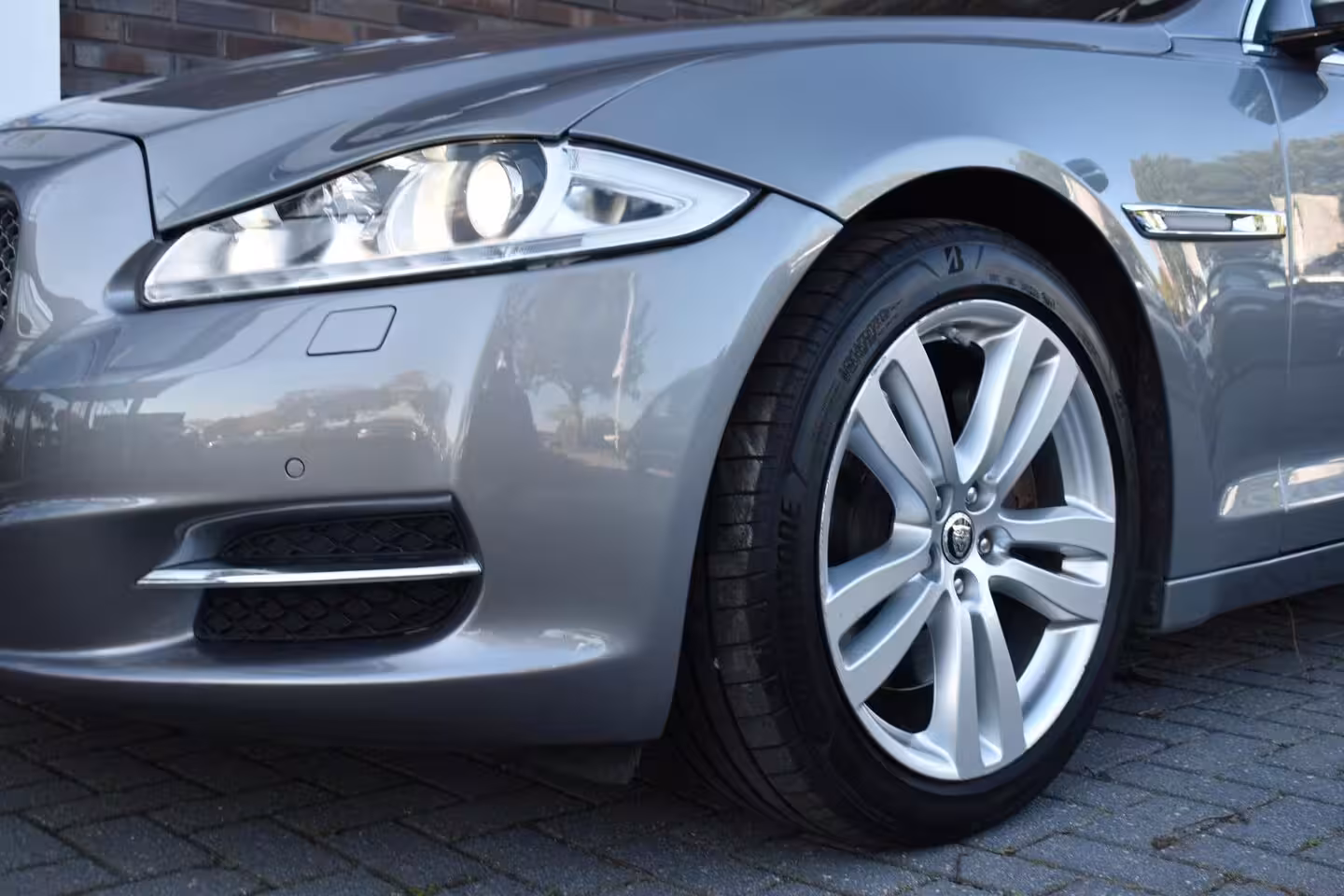 Jaguar XJ 3.0 V6D LEDER PANODAK LMV 121000KM