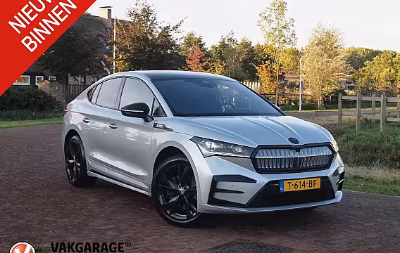 Skoda Enyaq Coupé iV 80 RS | Panoramadak | Trekhaak | Canton | Head-Up Display | Camera | RS-stoelen | NL-Auto