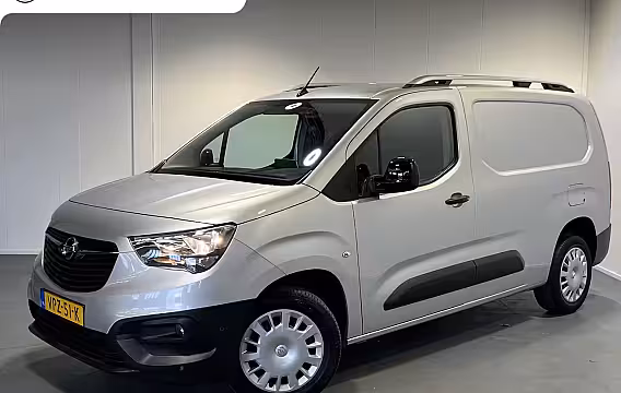 Opel Combo 1.5D L2H1 Edition | Navigatie | Cruise Control | Achteruitrijcamera | PDC Voor en Achter |