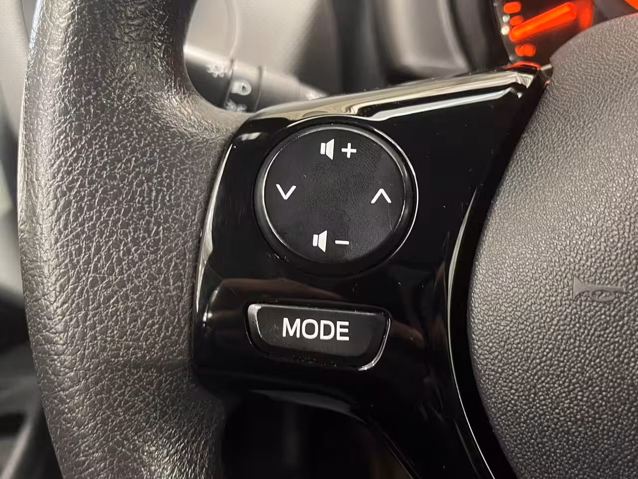 Peugeot 108 1.0 e-VTi Active Camera | Carplay | Airco | Bleutooth | Centrale Vergrendeling | LED Dagri