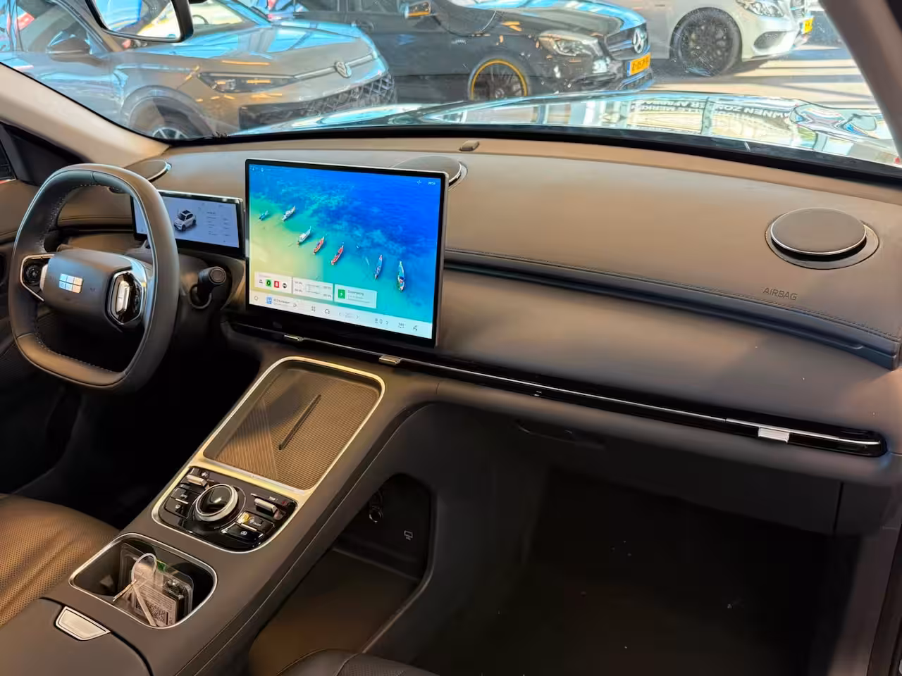 Geely Starray EM-i 1.5 PRO GLOEDNIEUW | 360 Camera | Plug-in Hybrid | 80KM Elektrisch | Adaptieve cruise cont