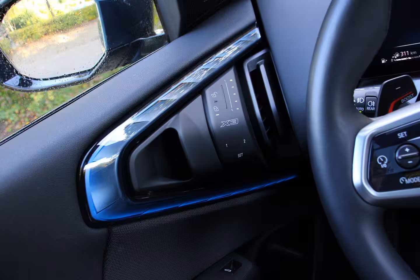 BMW X3 30e xDrive | M-SPORT | PANODAK | ADAPTIVE CRUISE | LEDER | STOELVERWARMING | DODE HOEK | L