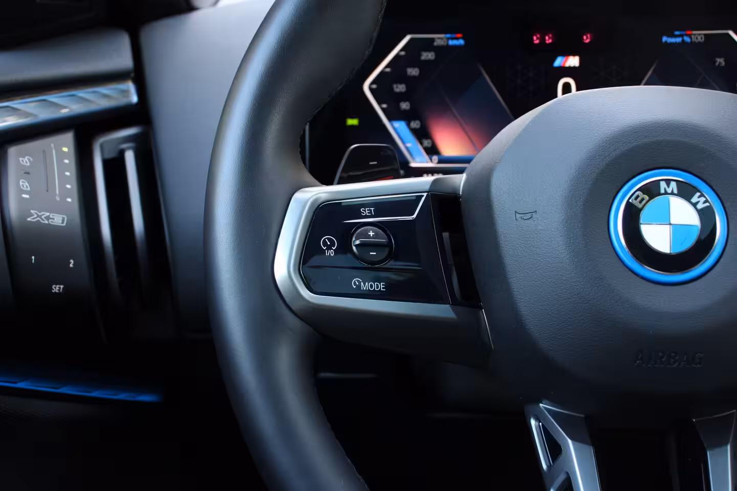 BMW X3 30e xDrive | M-SPORT | PANODAK | ADAPTIVE CRUISE | LEDER | STOELVERWARMING | DODE HOEK | L
