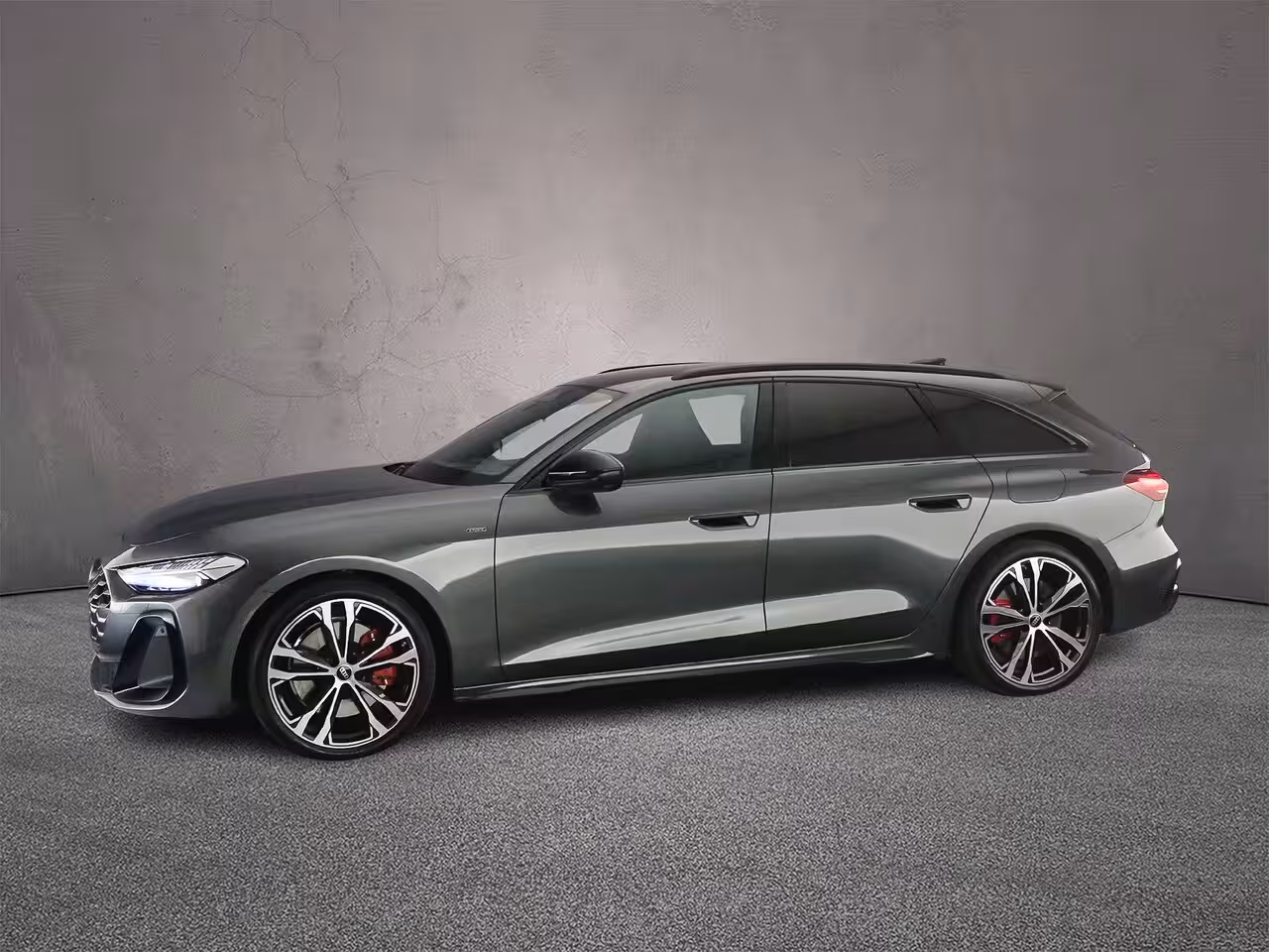 Audi A5 Avant e-hybrid quattro 367pk S edition Competition