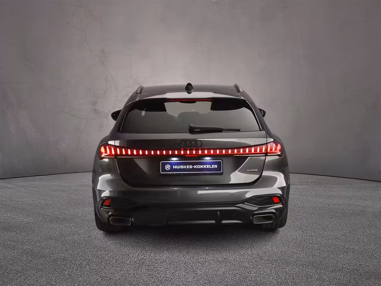 Audi A5 Avant e-hybrid quattro 367pk S edition Competition
