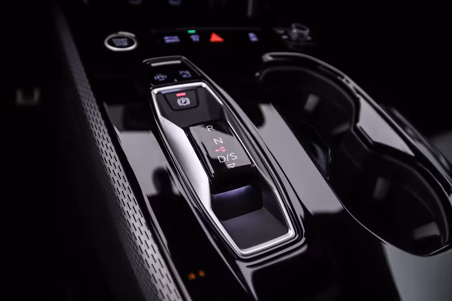 Audi A5 Avant e-hybrid quattro 367pk S edition Competition