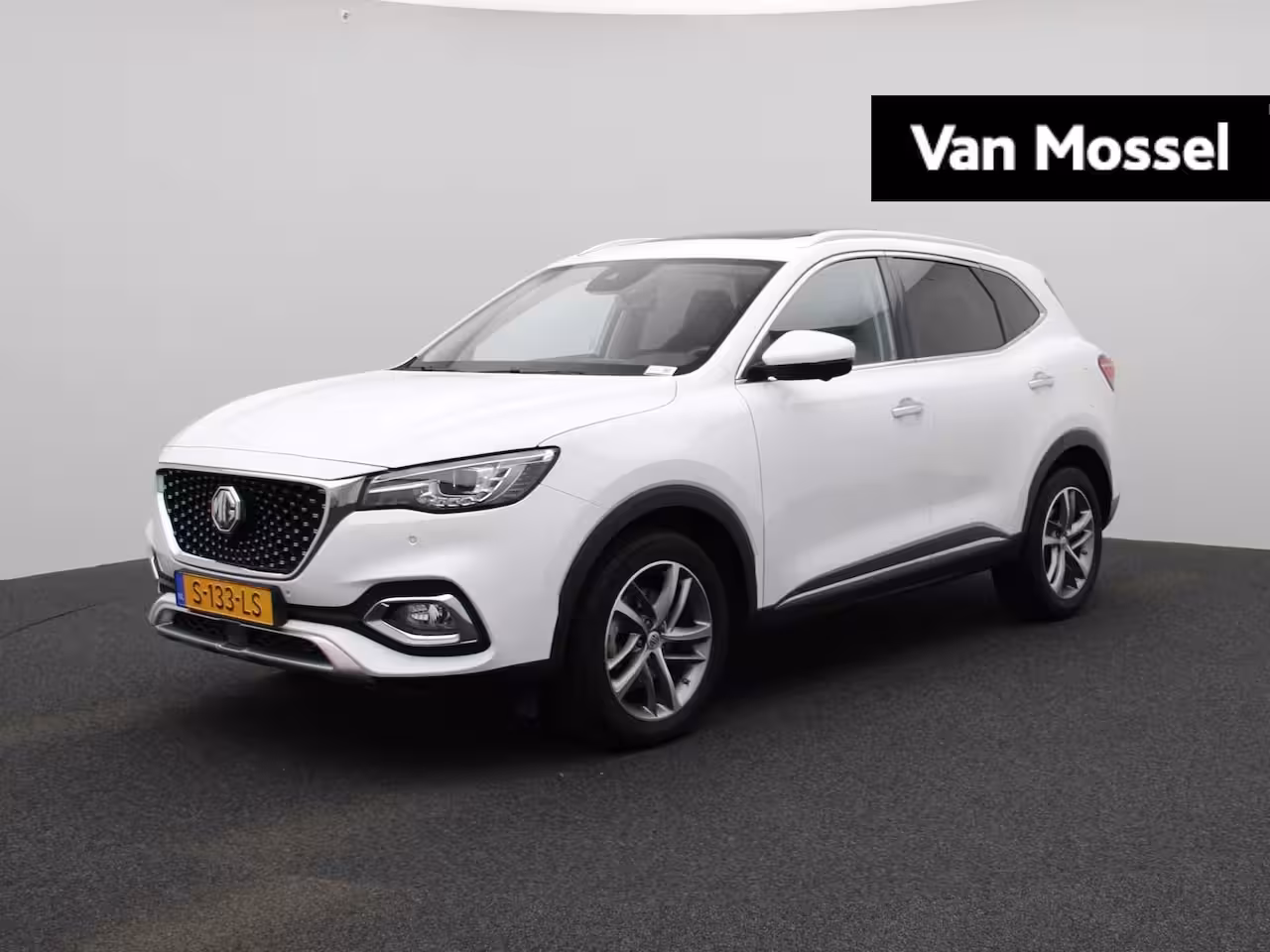 MG EHS 1.5 TGDI PHEV Aut. Luxury | Panoramadak | Leder | Led Koplampen | 360 Camera | CarPlay | L