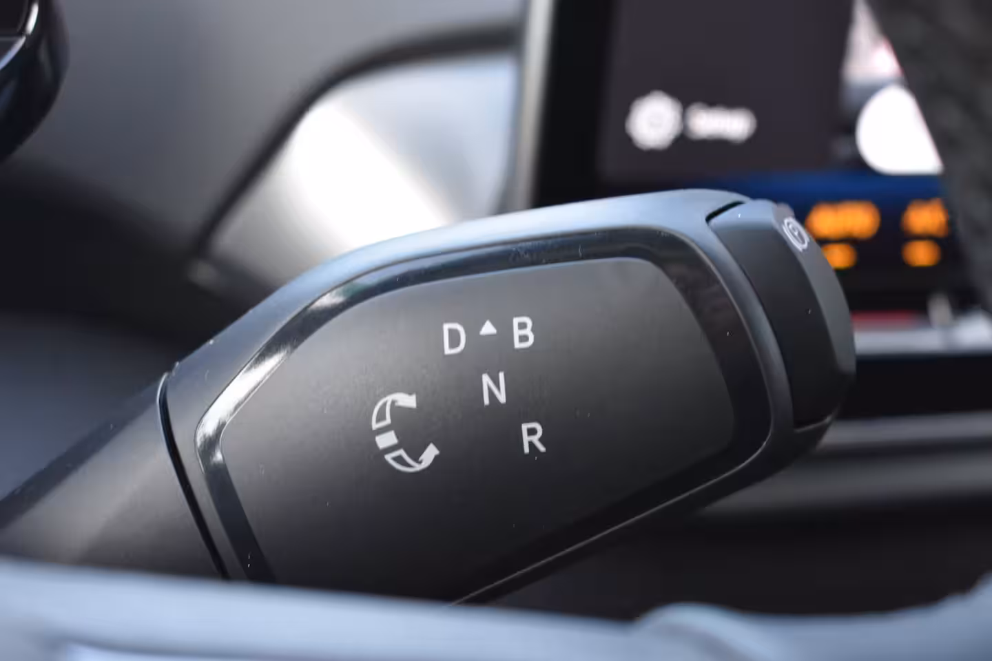 Volkswagen ID.4 Pro Limited Edition | 'App-Connect' draadloze smartphone integratie | Achterbank in ongeli